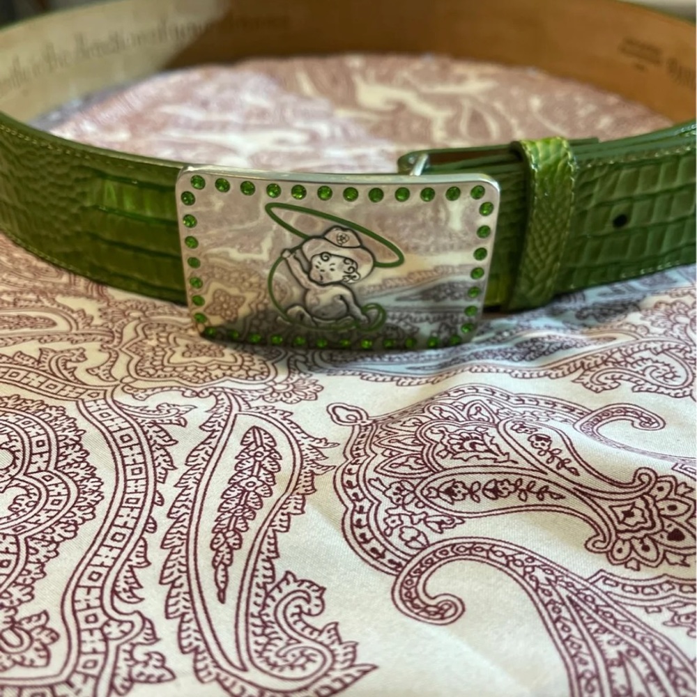Ariat belt